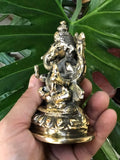 Ganesh macizo fundido en Nepal - 10 x 7 cms - 460 gramos aprox