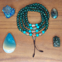 Japa Mala de Jade Verde (Código: Mala010 • Origen: Nepal e India).