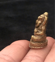 Miniatura de Ganesh Removedor de Obstáculos. Hecho Artesanalmente en Nepal (Tamaño 3 a 4 cms Aprox). - www.eltercerojo.cl