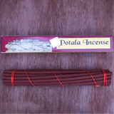 Incienso Tibetano Potala. Contiene 21 a 22  varas de 15 cms aprox. Hecho a mano en Nepal. - www.eltercerojo.cl