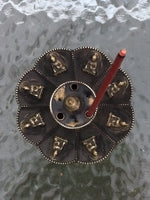 Porta Incienso metálico con forma de flor de loto (Buda).