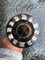 Rueda de Oracion (Om Mani Padme Hung y Ashta Mangala). 29 cms x 6 cms (RP024).