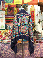 Pashmina Color Azul Oscuro 0004, mezcla de Cahsmere. Hecho en Nepal, la tierra de Buda y los Himalayas. - www.eltercerojo.cl