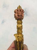 Phurba o Kila Tallada Artesanalmente - Daga Tibetana de cobre y bronce • Valor especial con transferencia bancaria
