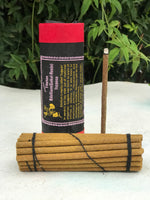 Incienso Tibetan Ancient De Resina Bedelio Bdellium o Gokul Resin. Contiene 30 varas de 1 hora aproximadamente.  Hecho a mano en Nepal.