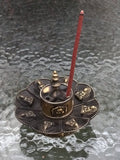 Porta Incienso metálico con forma de flor de loto (Buda).