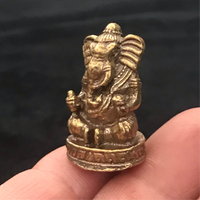 Miniatura de Ganesh Removedor de Obstáculos. Hecho Artesanalmente en Nepal (Tamaño 3 a 4 cms Aprox). - www.eltercerojo.cl