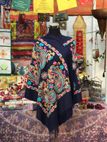 Pashmina Color Azul Oscuro 0004, mezcla de Cahsmere. Hecho en Nepal, la tierra de Buda y los Himalayas. - www.eltercerojo.cl