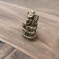 Miniatura de Ganesh Removedor de Obstáculos. Hecho Artesanalmente en Nepal (Tamaño 3 a 4 cms Aprox). - www.eltercerojo.cl