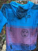 Polerón de algodón hecho en Nepal talla XL. Tela delgada. - www.eltercerojo.cl