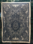 Colgante GOB0014. Tapete a muro Mano Hamsa o Fátima. 104 cms de alto por 76 cms de ancho.
