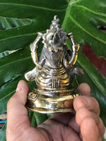 Lakshmi macizo fundido en Nepal - 10 x 7 cms - 430 gramos aprox