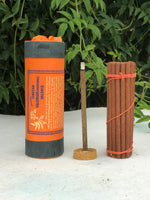 Incienso Tibetan Ancient De Valeriana o Sugandhawal. Contiene 30 varas de 1 hora aproximadamente.  Hecho a mano en Nepal.